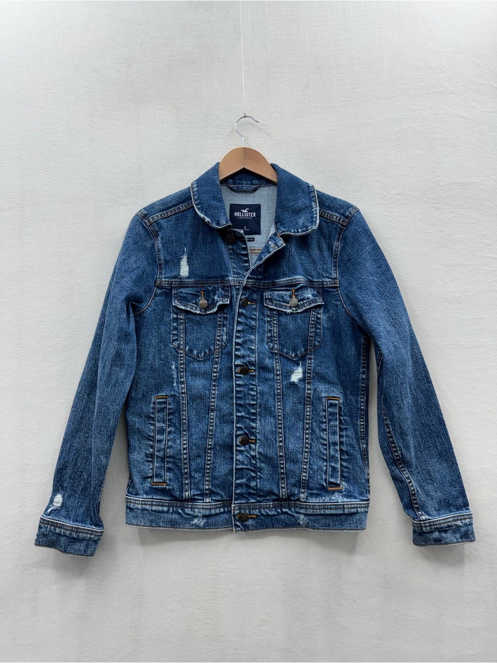 Hollister California Men's Small Epic Flex Denim Jean Jacket Distressed